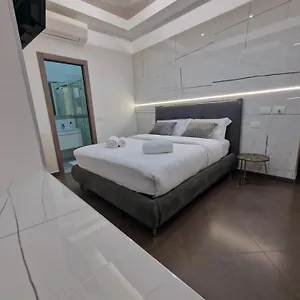 Ari , La Spezia Italien